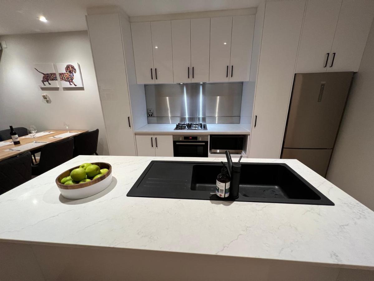 Luxury St Kilda Townhouse In The Sky Apartment Melbourne Exterior foto