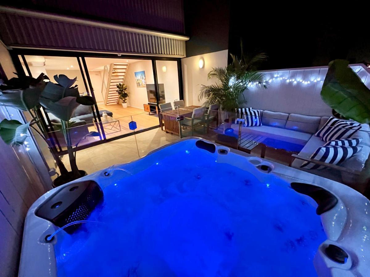 Luxury St Kilda Townhouse In The Sky Apartment Melbourne Exterior foto