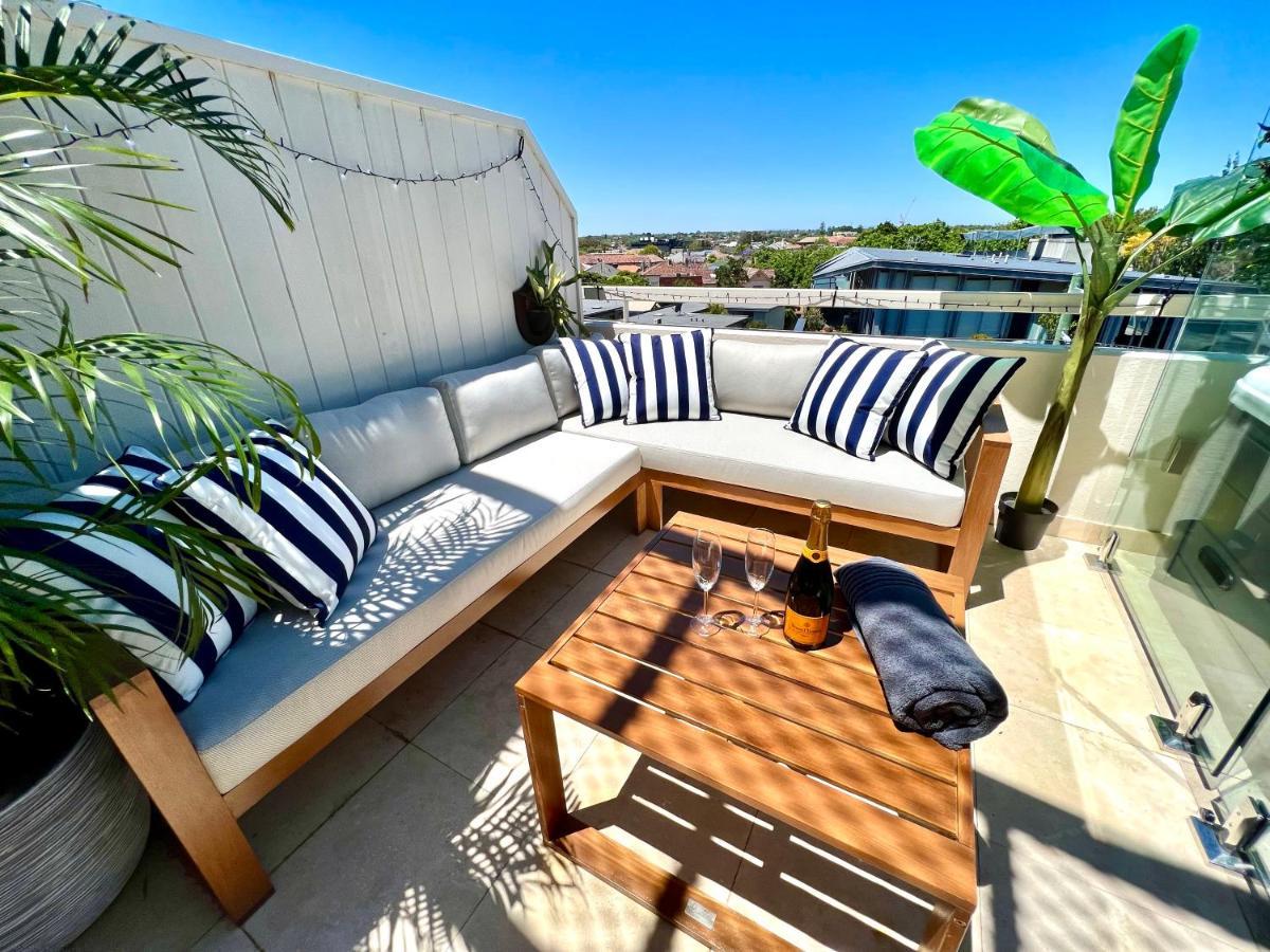 Luxury St Kilda Townhouse In The Sky Apartment Melbourne Exterior foto