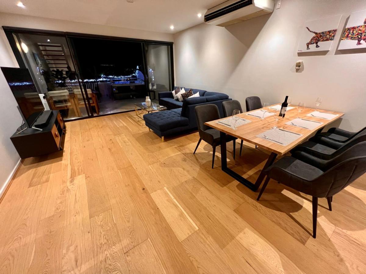 Luxury St Kilda Townhouse In The Sky Apartment Melbourne Exterior foto